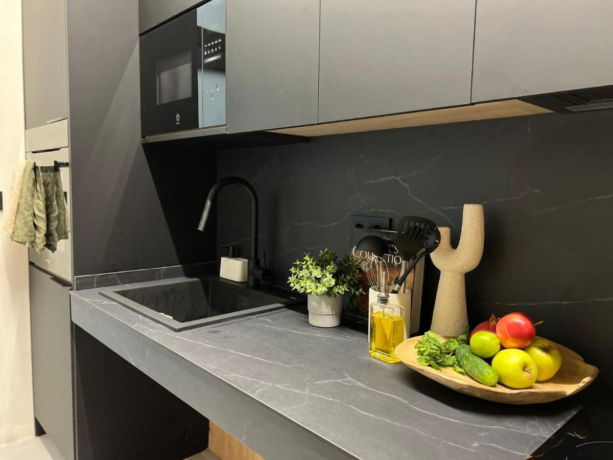 Nordik Lägenhet Valencia Exteriör bild