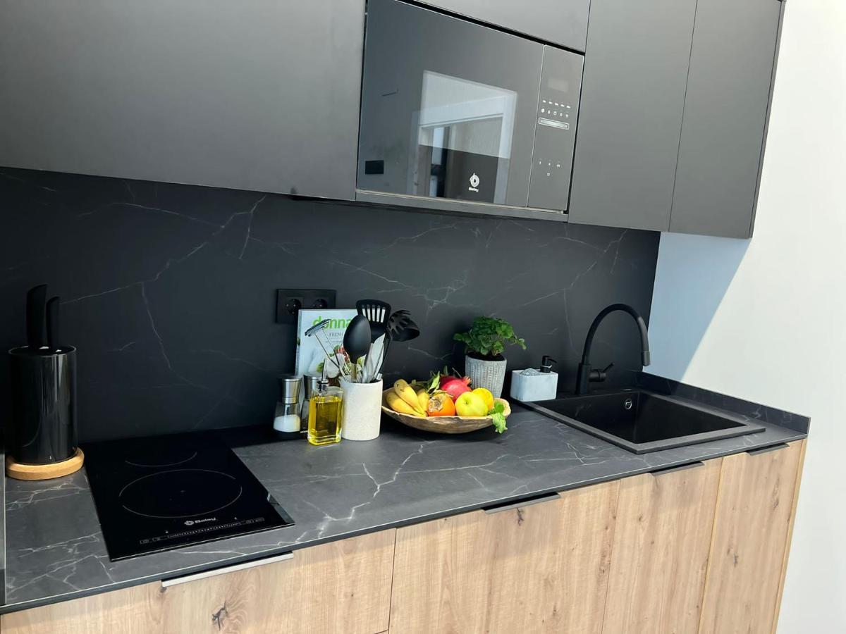 Nordik Lägenhet Valencia Exteriör bild
